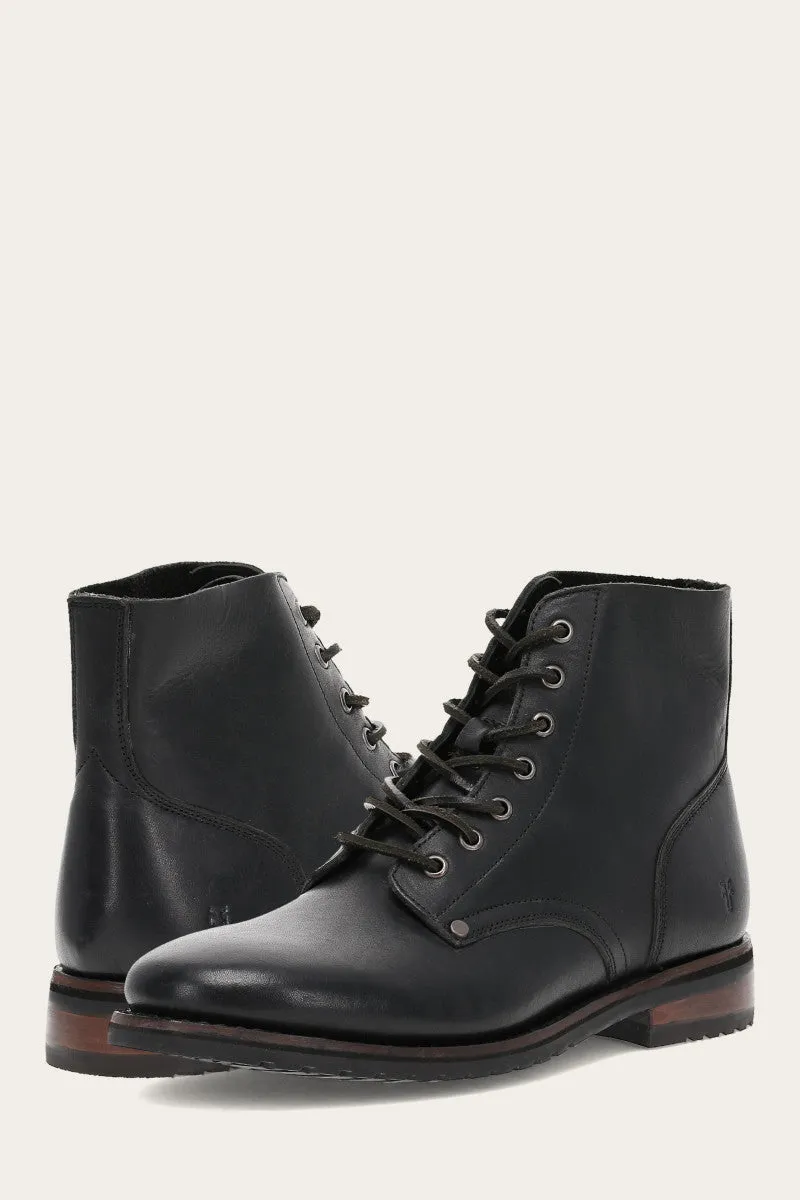 Barrett Lace Up