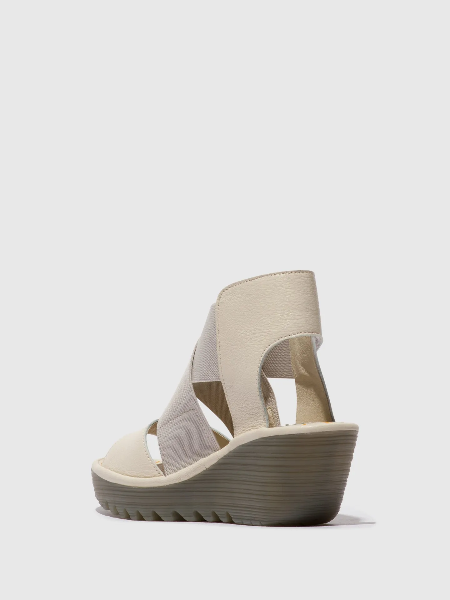 Crossover Sandals YUBA385FLY OFFWHITE