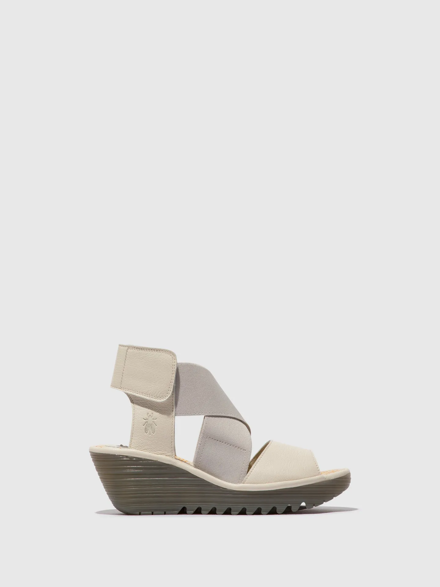 Crossover Sandals YUBA385FLY OFFWHITE