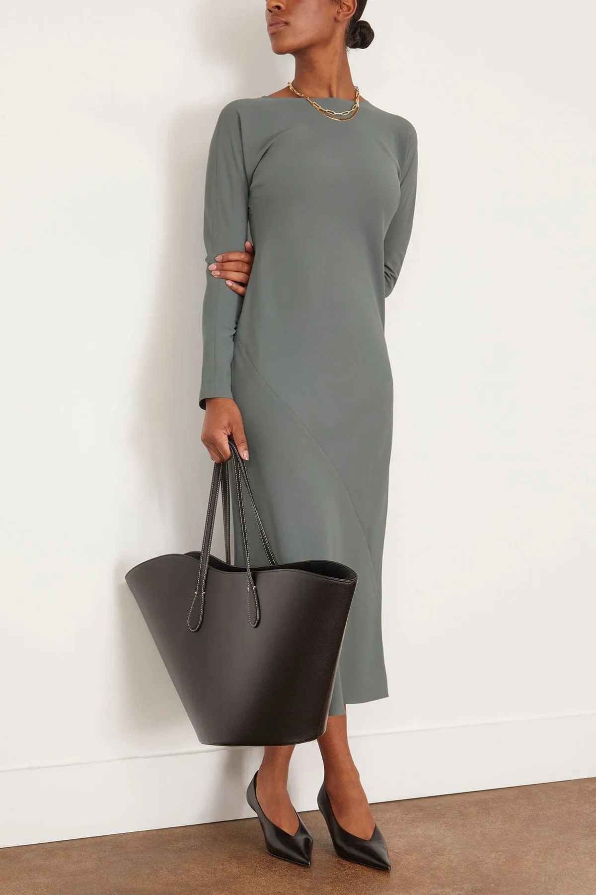 Davion Dress in Raf