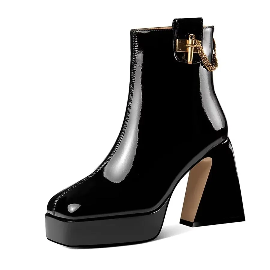 Diamoré Business Booties
