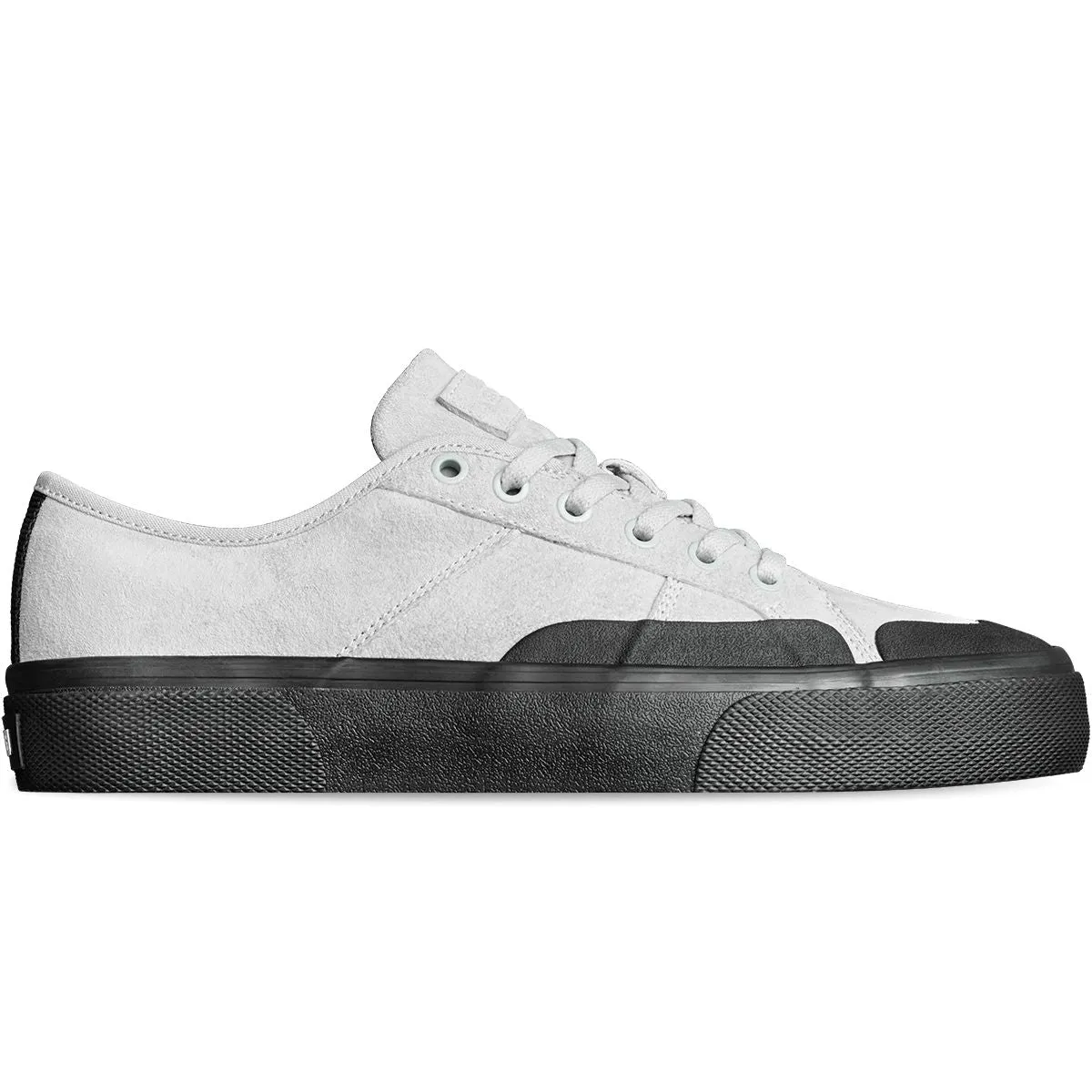 Globe - Surplus Shoes
