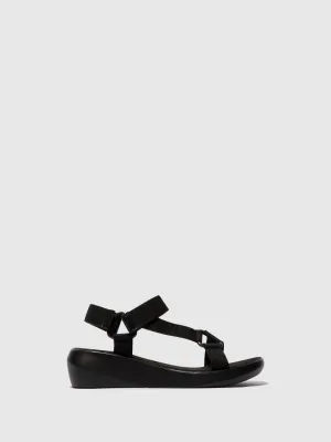 T-Strap Sandals BREK840FLY BLACK