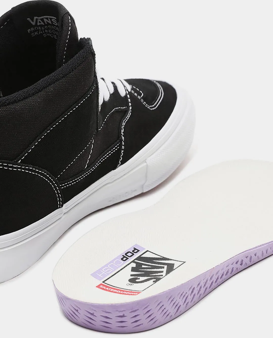 Vans - Skate Half Cab Shoe - Black/White