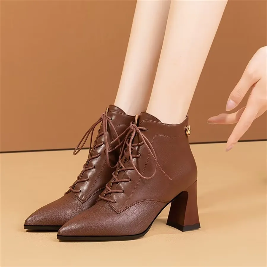 Veltique Ankle Zipper Boots