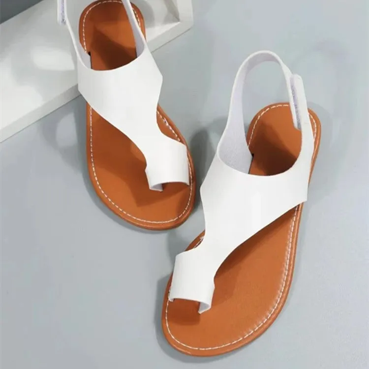 Women Hook-and-loop Fastener Toe Ring Flat Sandals, Fashionable Black Thong Sandals For Summer